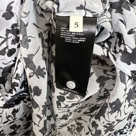 Dorothee Schumacher Women's Size XL NWT Light Blue Black Flowers Floral Blouse - Picture 12 of 14
